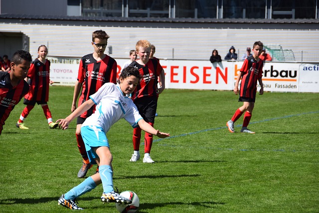 阿尔瓦雷斯本赛季已打入20球，超过上赛季在曼城的进球数.